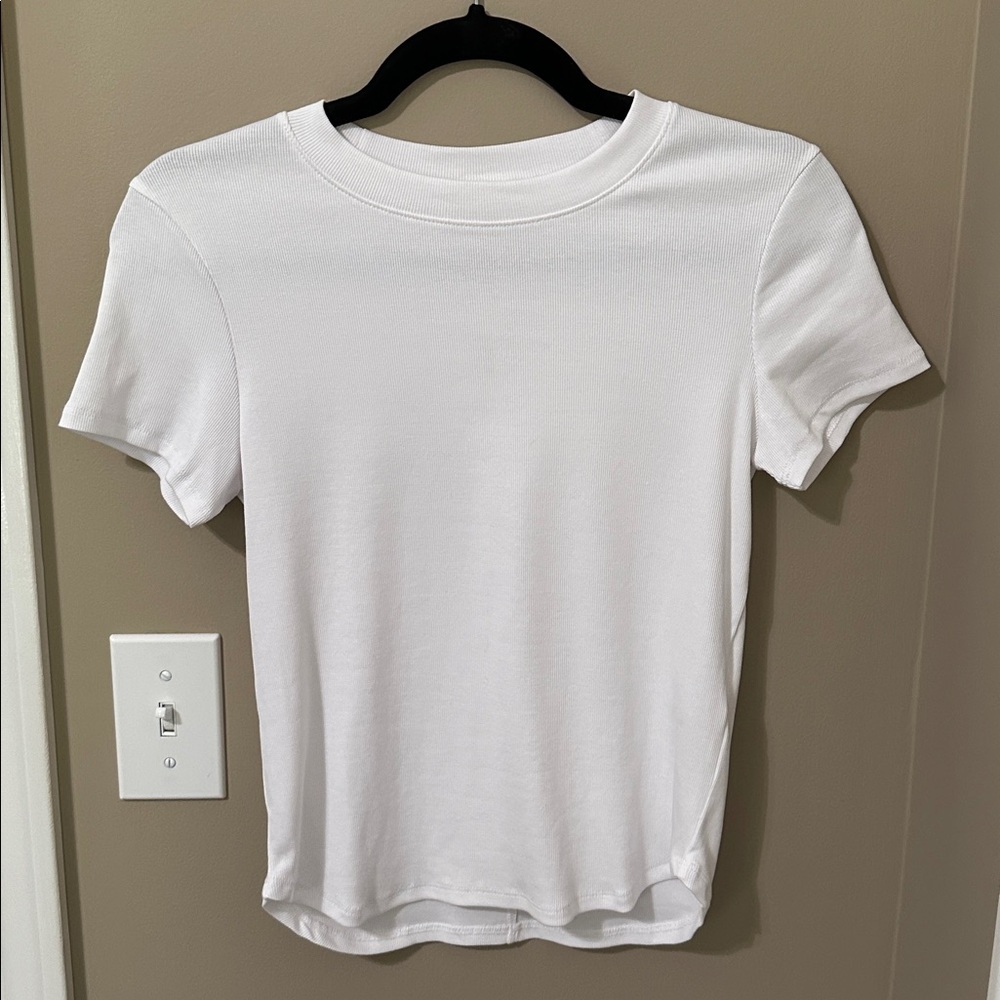 Madewell (Re)generative Cotton Ribbed Crewneck Tee in Eyelet White - Picture 5 of 7